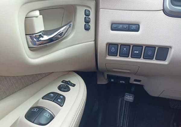 Nissan Murano cena 123500 przebieg: 61500, rok produkcji 2020 z Białystok małe 742